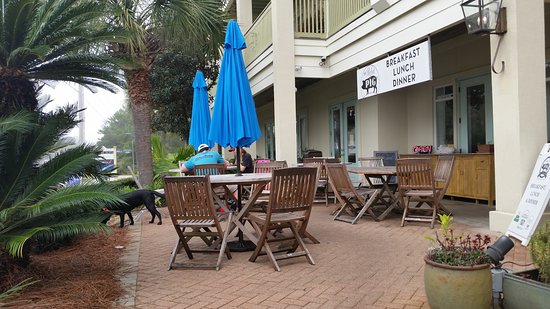 The Perfect Pig restaurant in Seagrove Beach — a favorite breakfast spot on 30A
